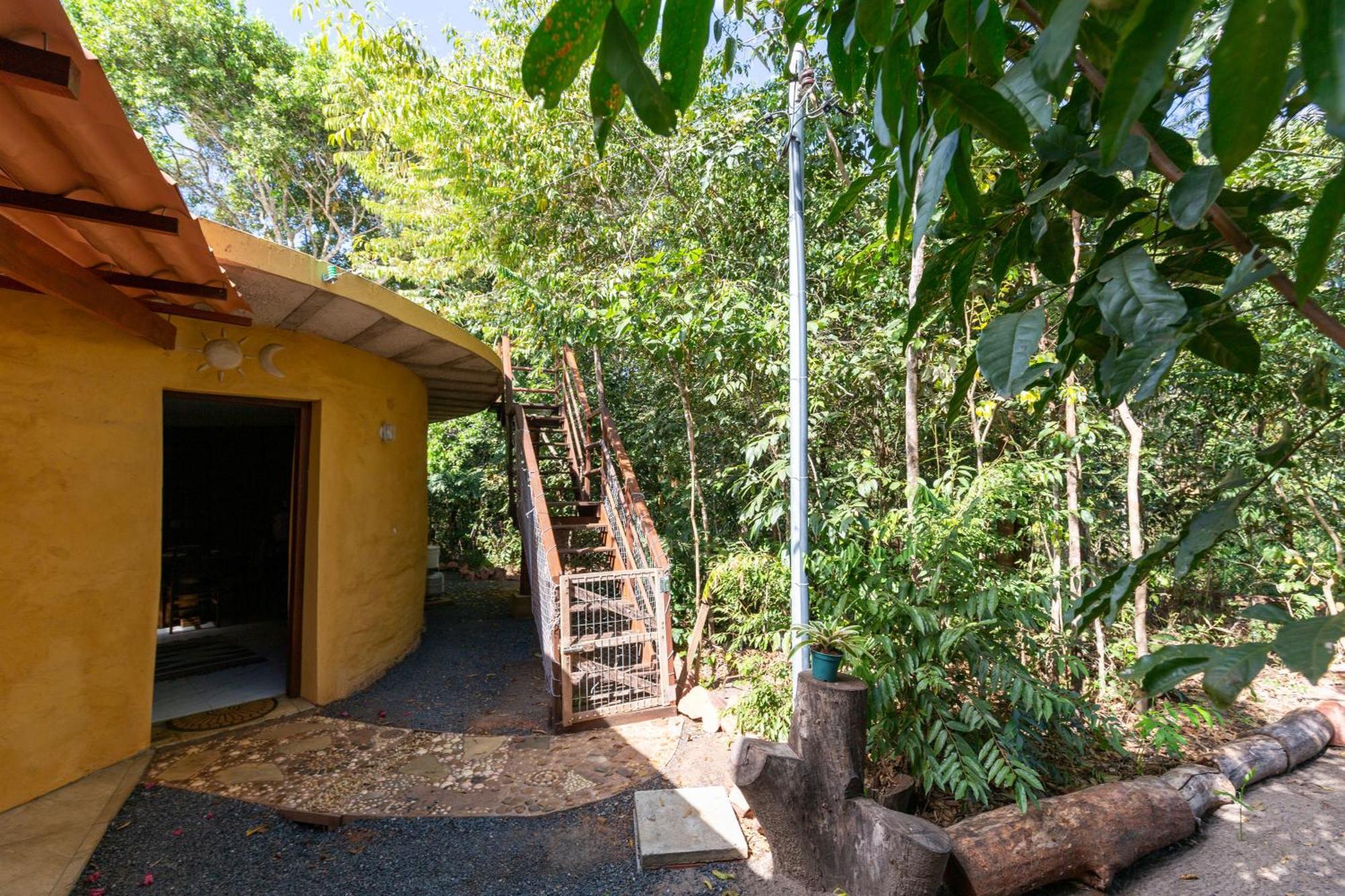 Floresta Encantada Telescopio,Fogueira, Riacho Chapada dos Guimarães Exterior foto